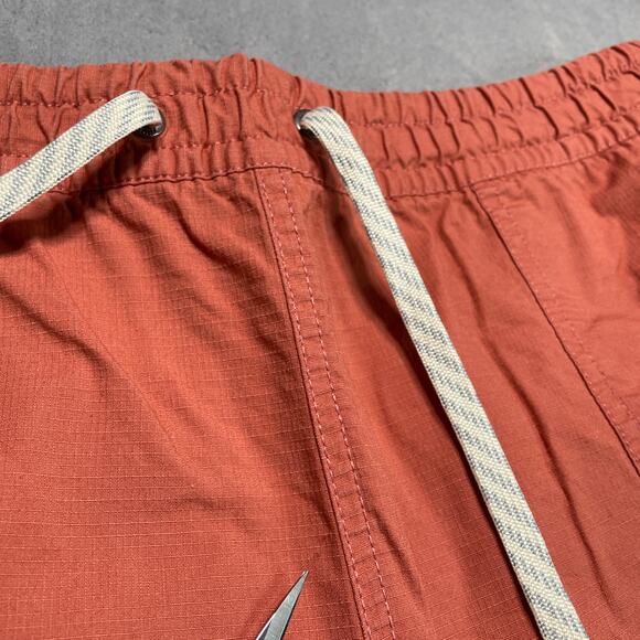 Vuori Vintage Ripstop Shorts Medium Pull On Casual Athleisure Drawstring Raw Hem - Picture 5 of 9